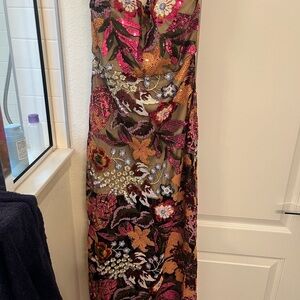 Floral Strapless Dress- Bella Barnett